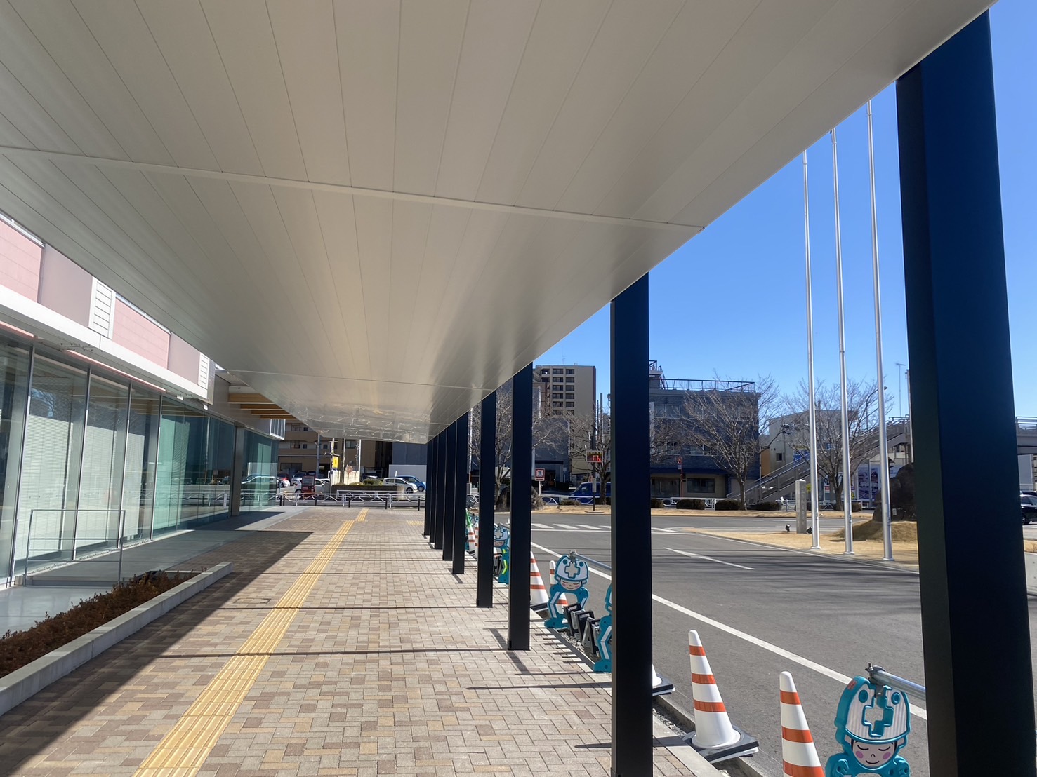 本庁舎 おもいやり駐車スペース